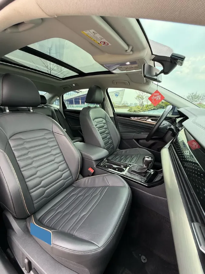 2019 Skoda Kodiak 2.0T 186HP L4 7DCT,autocango,china used car exporter,china ev exporter,chinese used car exporter,chinese used ev exporter