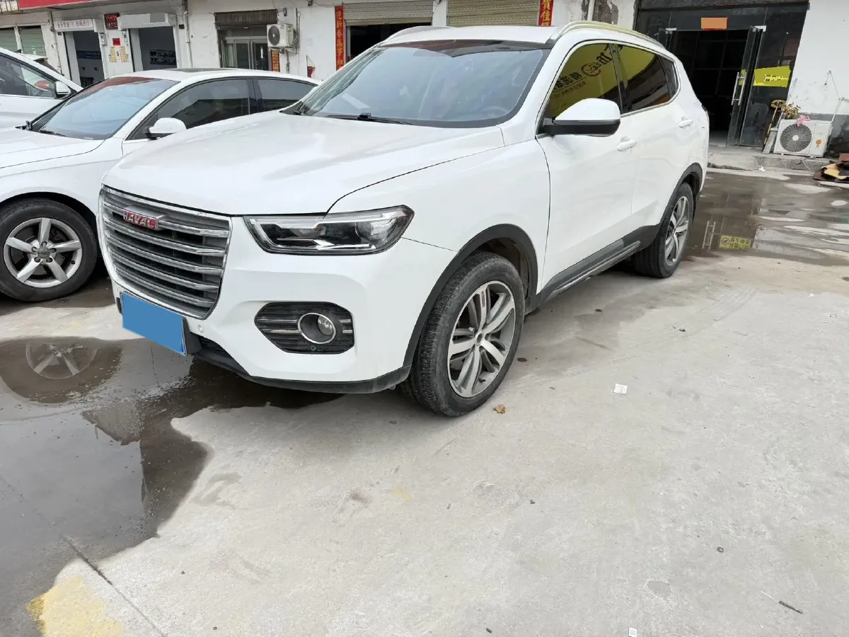 2017 Haval H6 2.0T 197HP L4 7DCT,autocango,china used car exporter,china ev exporter,chinese used car exporter,chinese used ev exporter