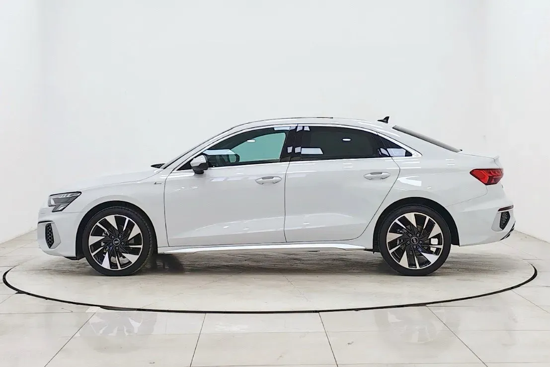 2022 Audi A3 1.4T 150HP L4 7DCT,autocango,china used car exporter,china ev exporter,chinese used car exporter,chinese used ev exporter