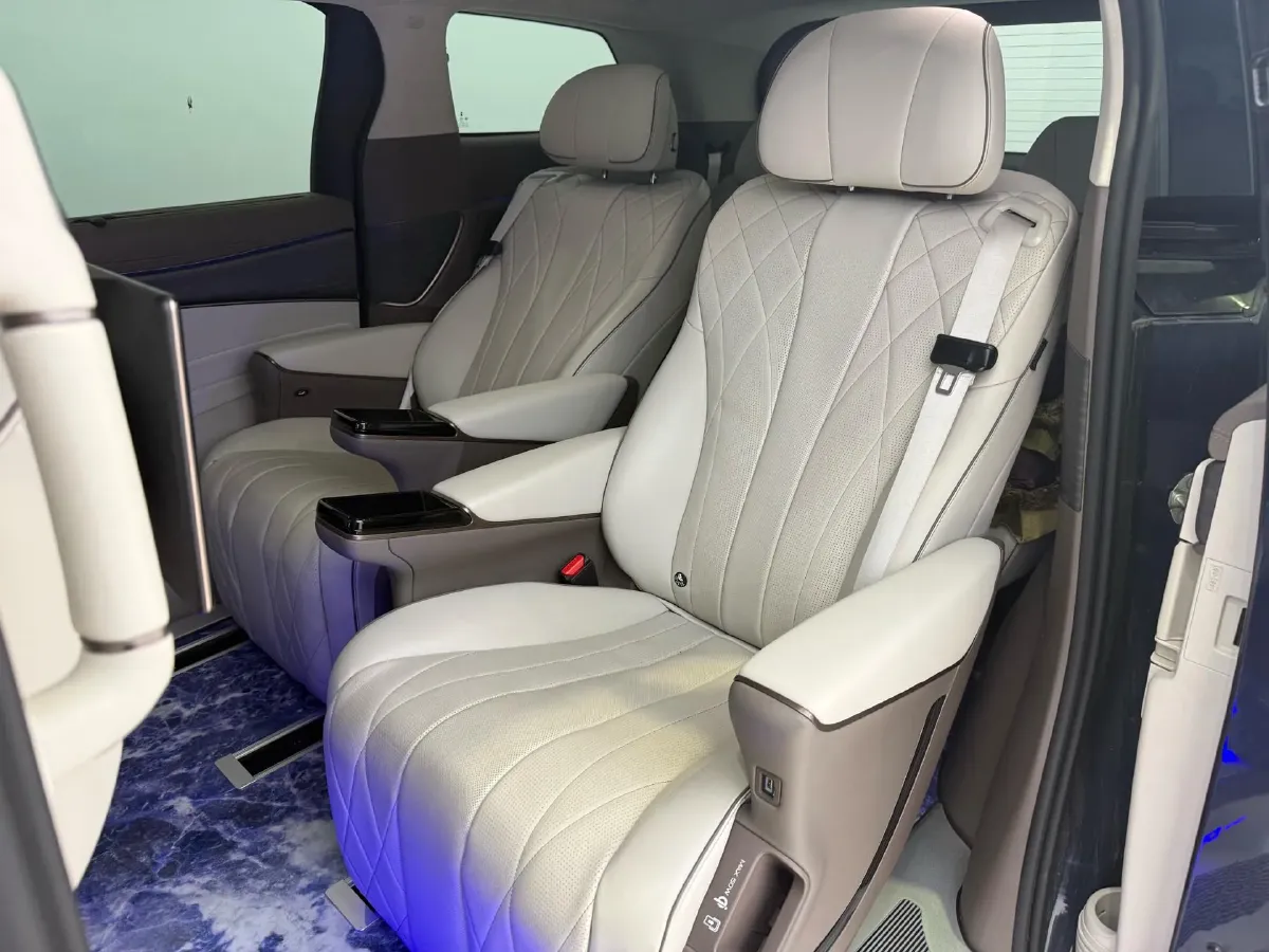 2022 Honda Odyssey 2.0L 146HP L4 E-CVT Hybrid,autocango,china used car exporter,china ev exporter,chinese used car exporter,chinese used ev exporter