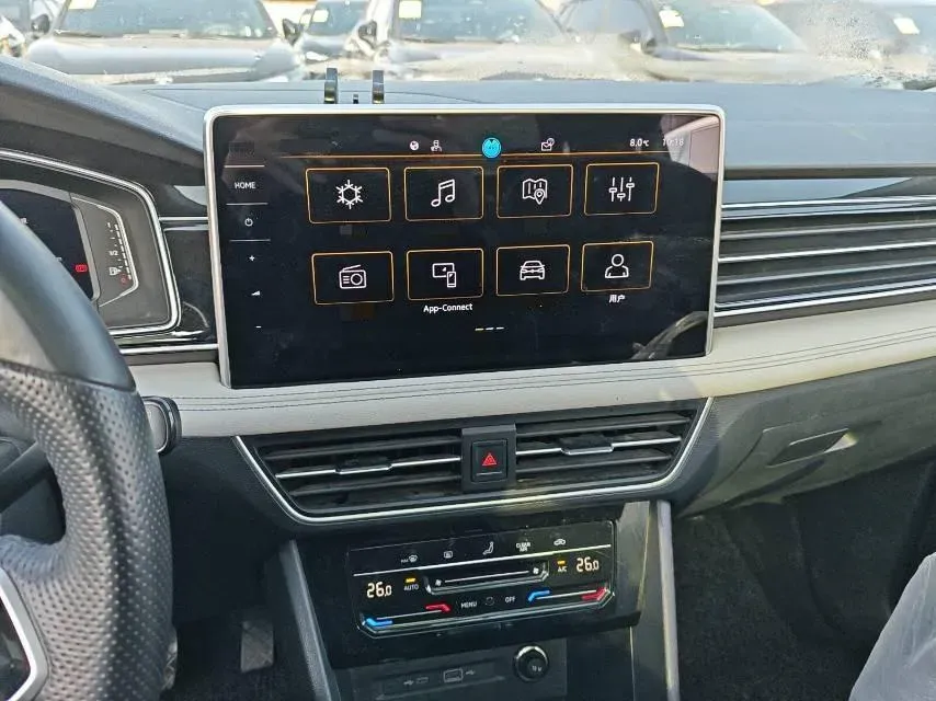 2023 Volkswagen Tiguan L 1.5T 160HP L4 7DCT,autocango,china used car exporter,china ev exporter,chinese used car exporter,chinese used ev exporter