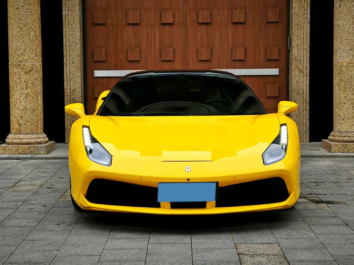 2015 Ferrari 488 3.9T 670HP V8 7DCT,autocango,china used car exporter,china ev exporter,chinese used car exporter,chinese used ev exporter