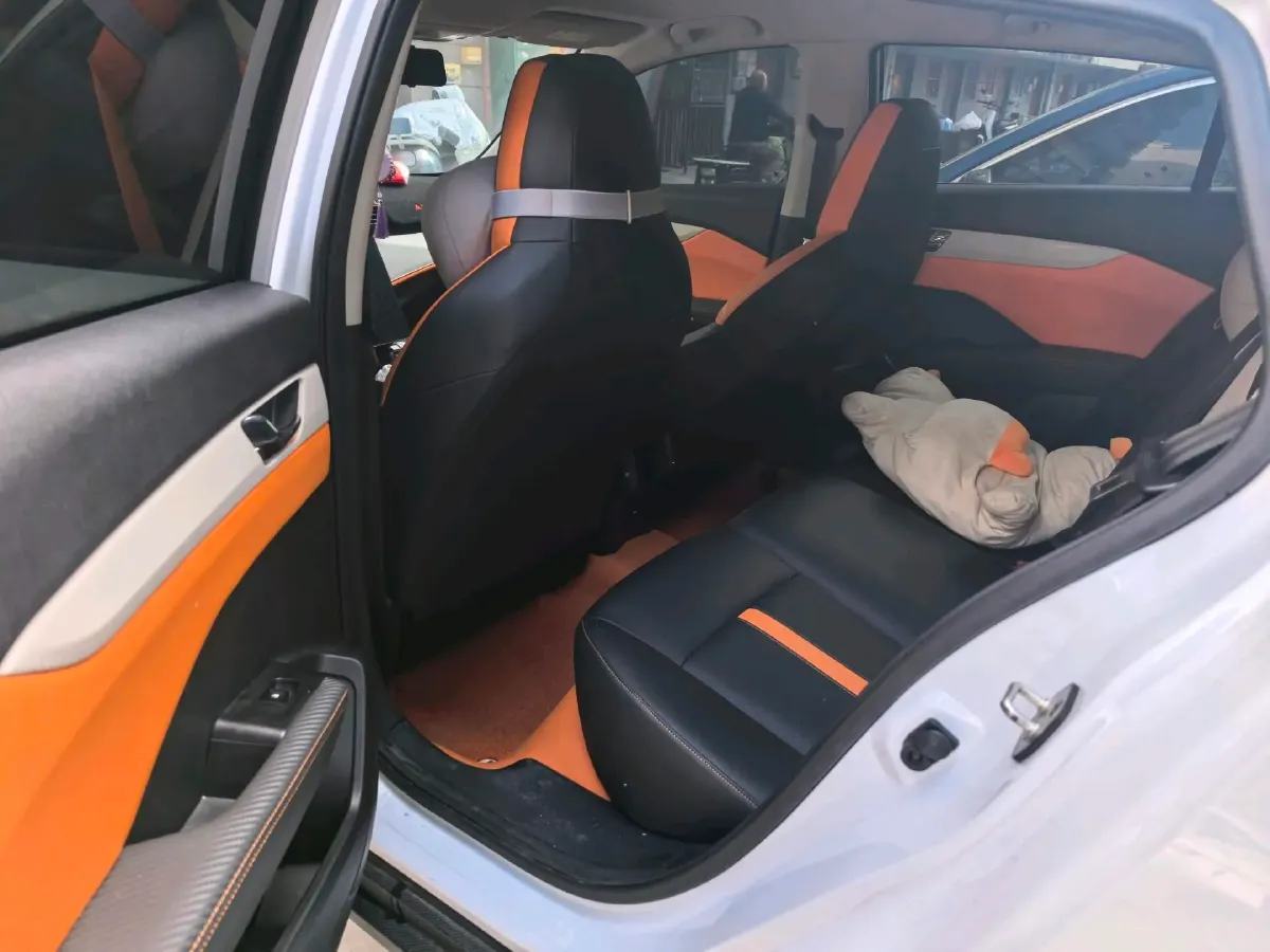 2024 DongFeng Aeolus YiXuan 1.5L 125HP L4 6DCT,autocango,china used car exporter,china ev exporter,chinese used car exporter,chinese used ev exporter