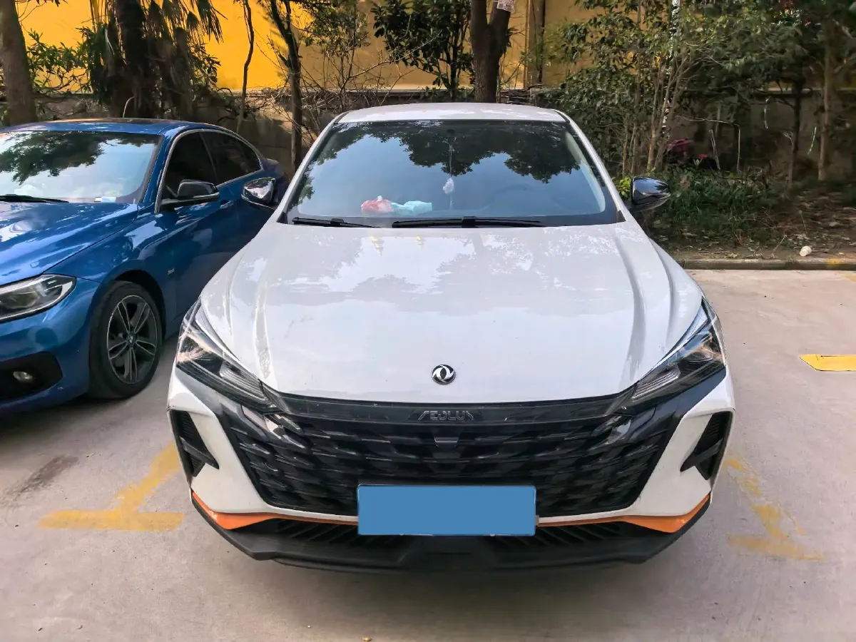 2024 DongFeng Aeolus YiXuan 1.5L 125HP L4 6DCT,autocango,china used car exporter,china ev exporter,chinese used car exporter,chinese used ev exporter