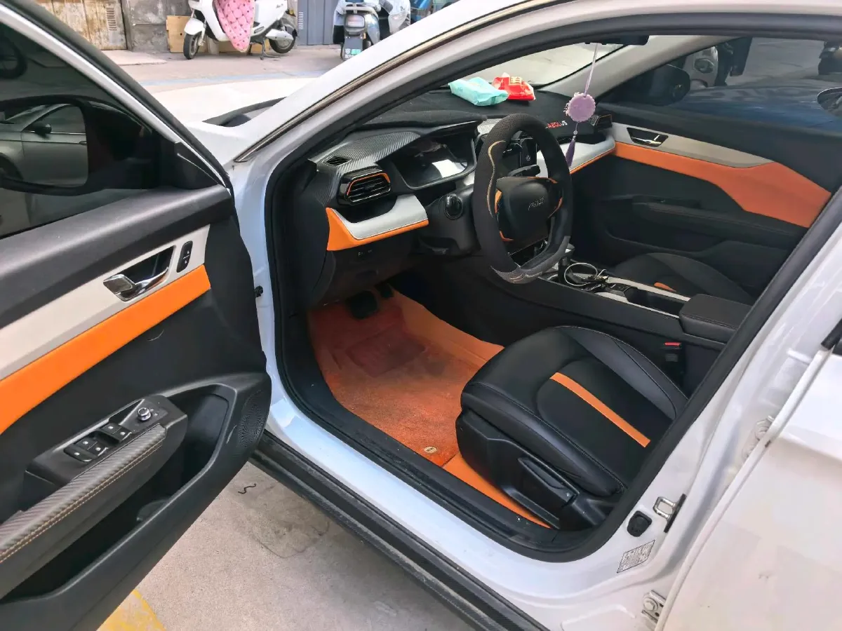 2024 DongFeng Aeolus YiXuan 1.5L 125HP L4 6DCT,autocango,china used car exporter,china ev exporter,chinese used car exporter,chinese used ev exporter