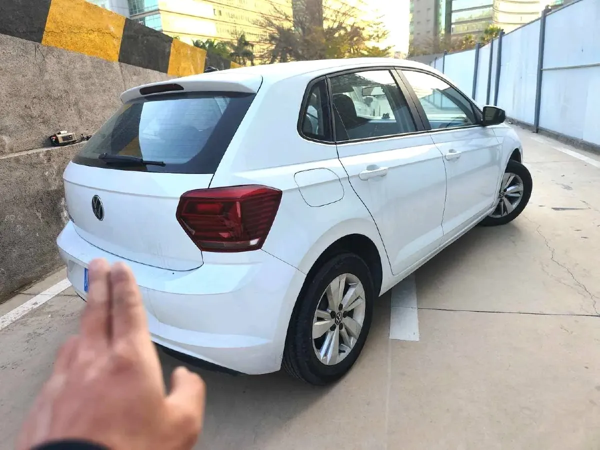 2023 Volkswagen Polo 1.5L 113HP L4 6AT,autocango,china used car exporter,china ev exporter,chinese used car exporter,chinese used ev exporter