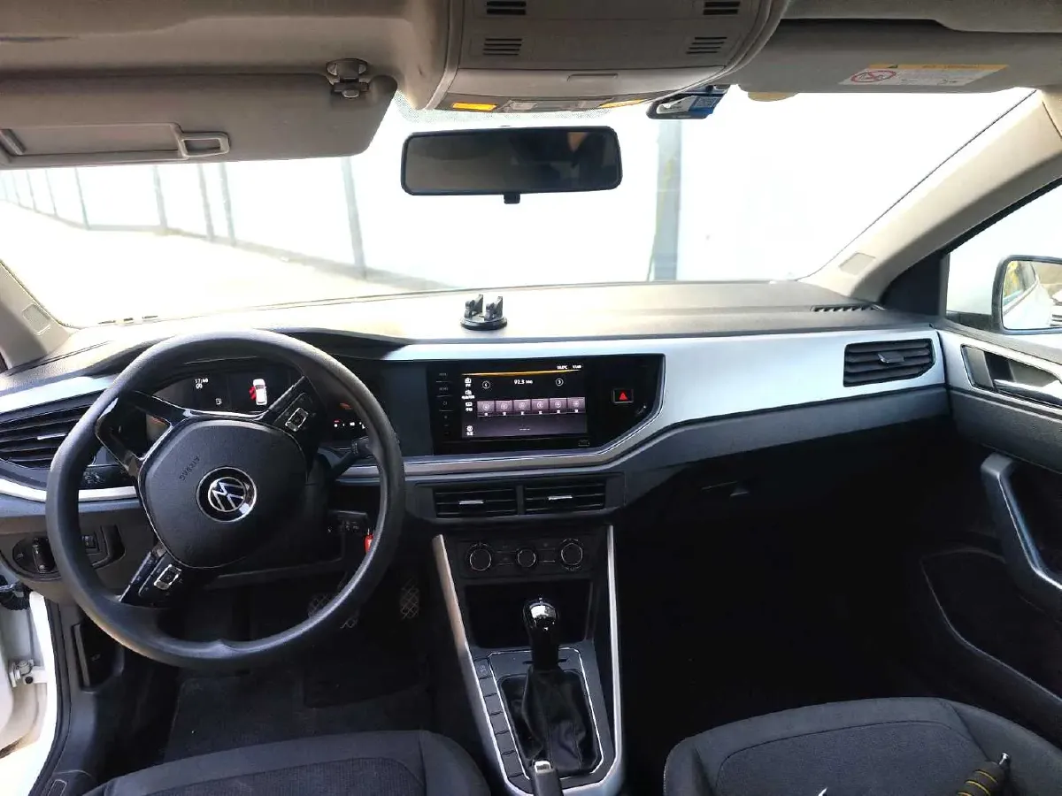 2023 Volkswagen Polo 1.5L 113HP L4 6AT,autocango,china used car exporter,china ev exporter,chinese used car exporter,chinese used ev exporter