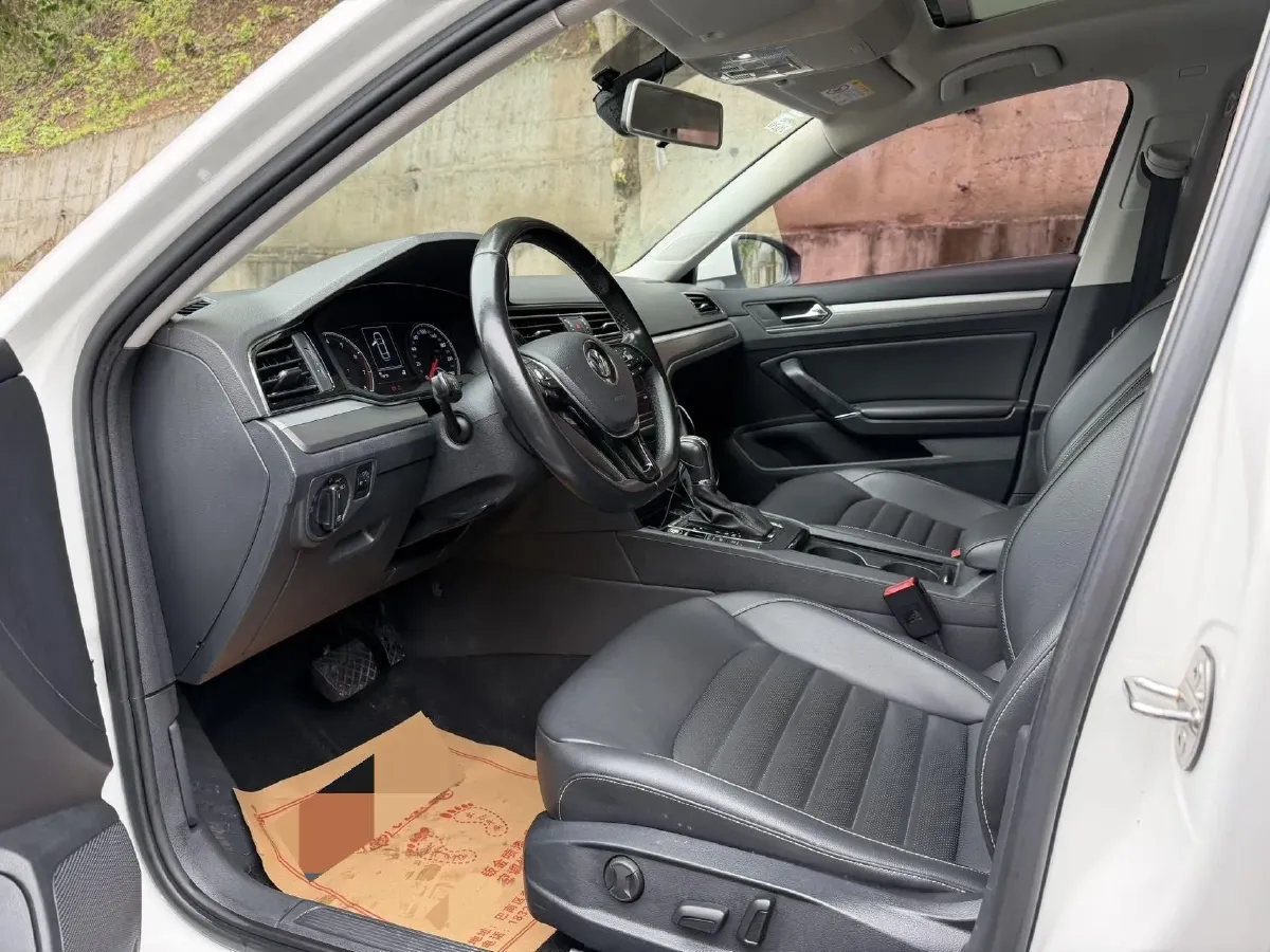 2019 Volkswagen Passat 1.4T 150HP L4 7DCT,autocango,china used car exporter,china ev exporter,chinese used car exporter,chinese used ev exporter