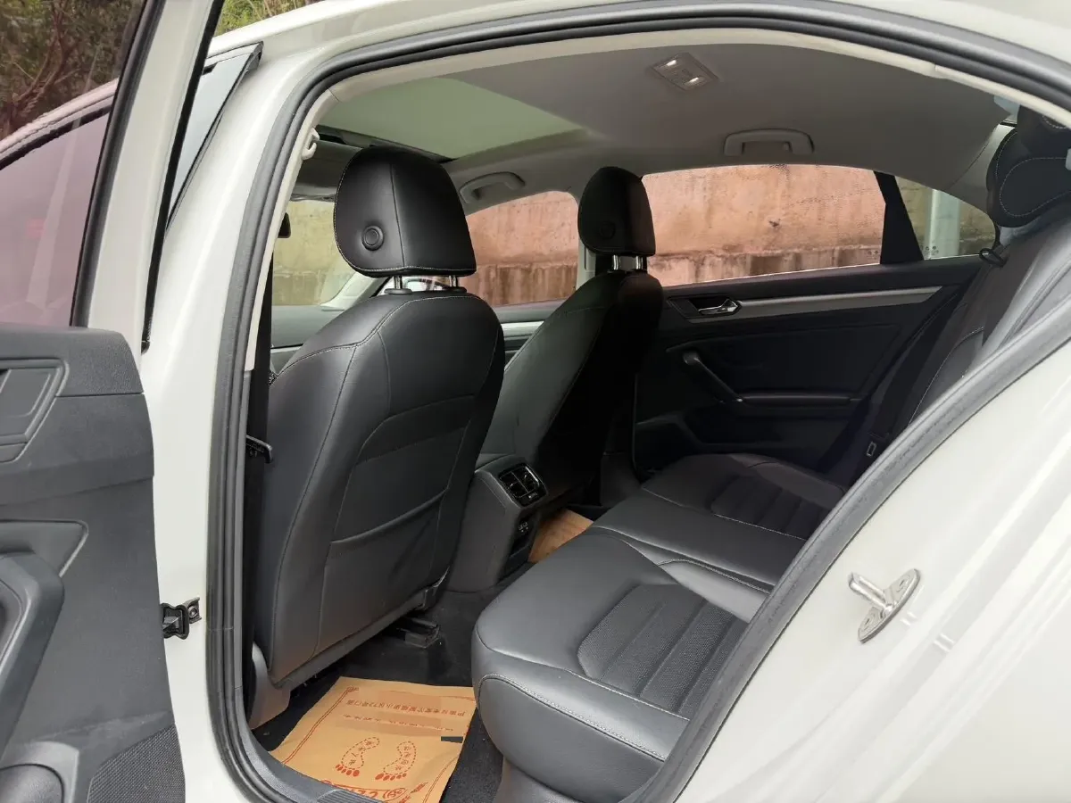 2019 Volkswagen Passat 1.4T 150HP L4 7DCT,autocango,china used car exporter,china ev exporter,chinese used car exporter,chinese used ev exporter