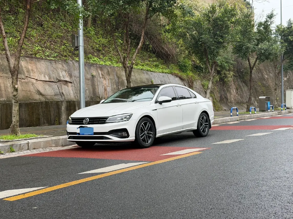 2019 Volkswagen Passat 1.4T 150HP L4 7DCT,autocango,china used car exporter,china ev exporter,chinese used car exporter,chinese used ev exporter
