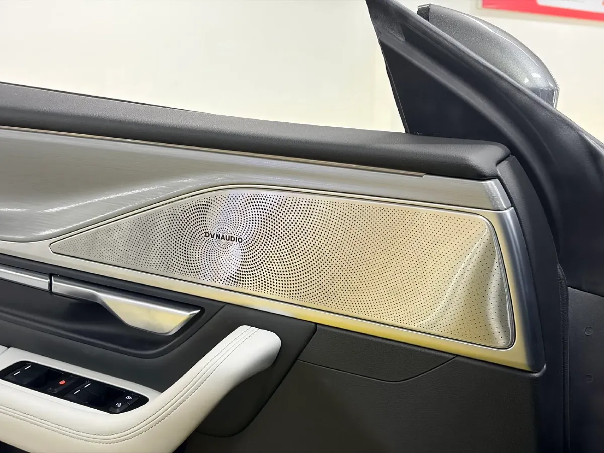 2023 Xpeng P7 BEV 86.2KWH,autocango,china used car exporter,china ev exporter,chinese used car exporter,chinese used ev exporter