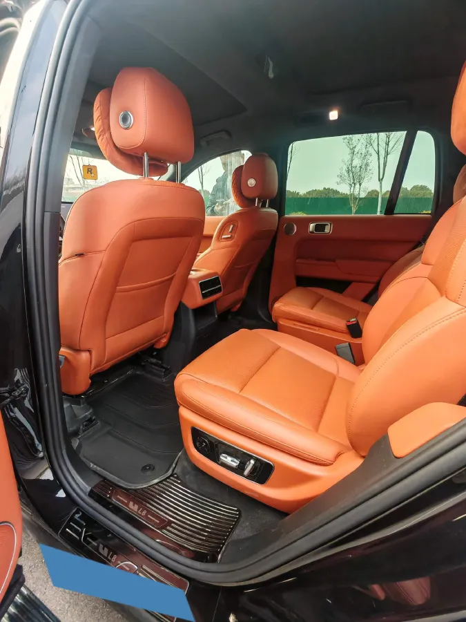 2023 Li L8 Range Extended 154HP REEV 40.9KWH,autocango,china used car exporter,china ev exporter,chinese used car exporter,chinese used ev exporter