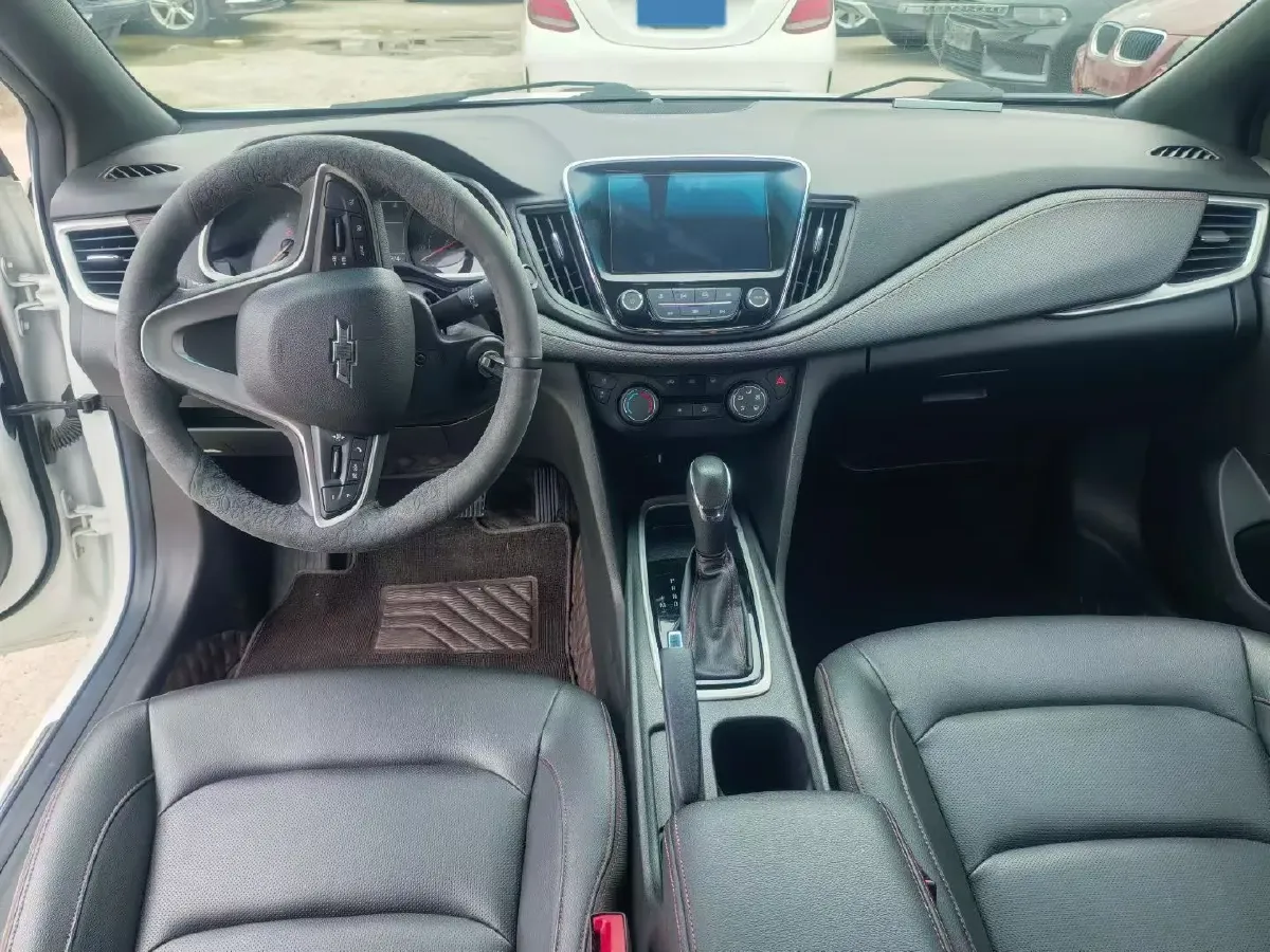 2020 Chevrolet Monza 1.3T 163HP L3 6AT,autocango,china used car exporter,china ev exporter,chinese used car exporter,chinese used ev exporter