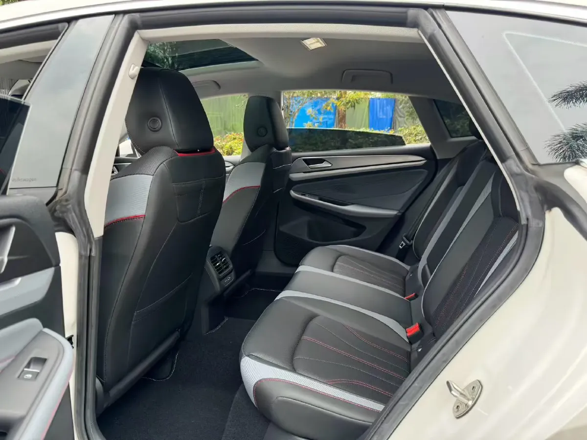 2022 Volkswagen Lavida 1.4T 150HP L4 7DCT,autocango,china used car exporter,china ev exporter,chinese used car exporter,chinese used ev exporter