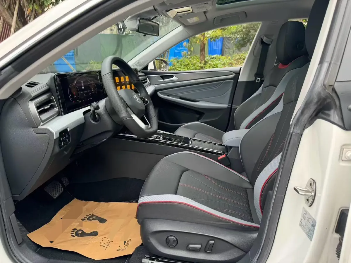 2022 Volkswagen Lavida 1.4T 150HP L4 7DCT,autocango,china used car exporter,china ev exporter,chinese used car exporter,chinese used ev exporter