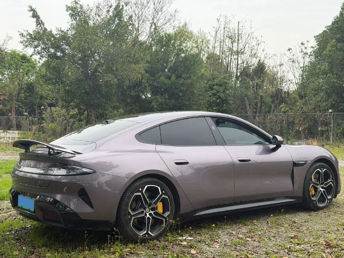 2024 MI SU7 BEV 94.3KWH,autocango,china used car exporter,china ev exporter,chinese used car exporter,chinese used ev exporter