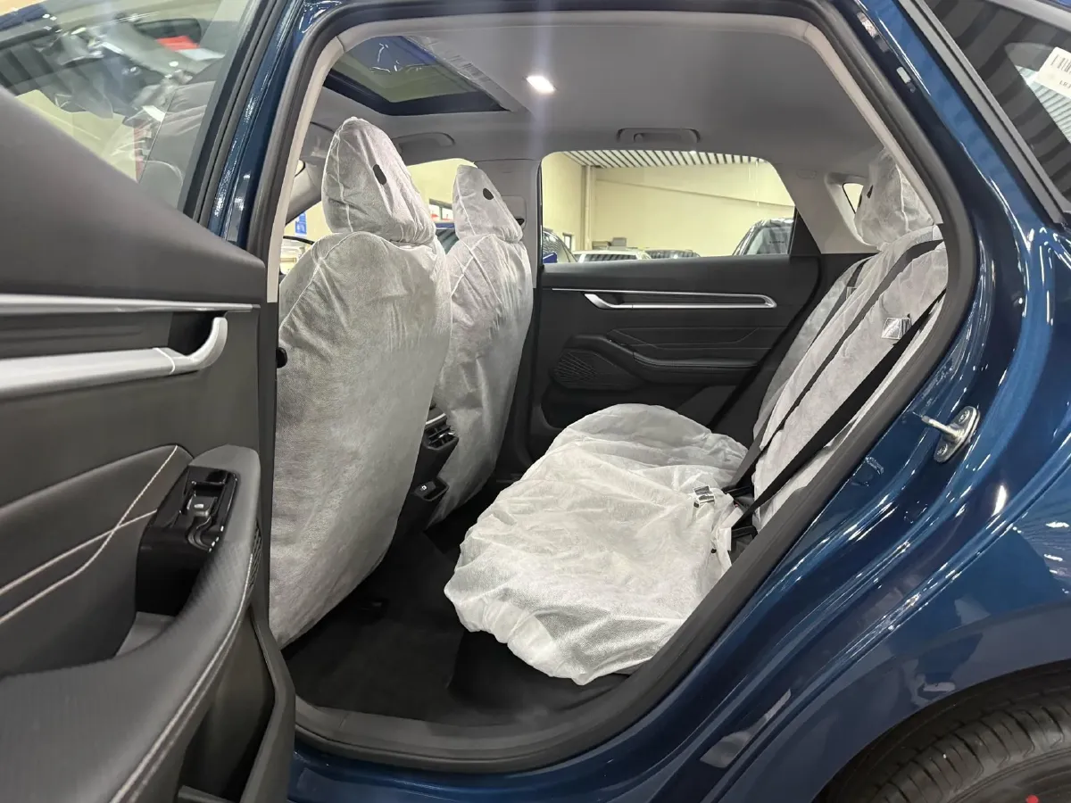 2026 Geely Emgrand 1.5L 120HP L4 CVT,autocango,china used car exporter,china ev exporter,chinese used car exporter,chinese used ev exporter