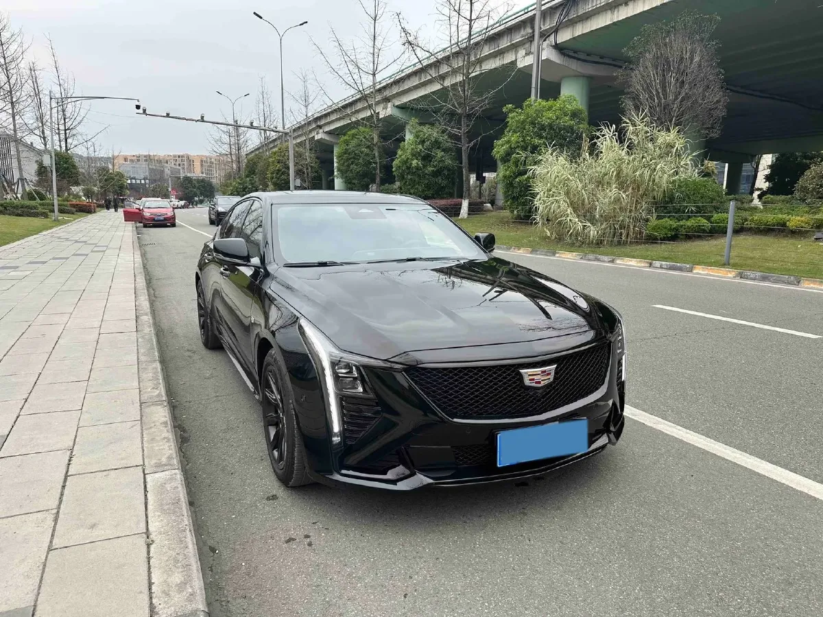 2024 Cadillac CT5 2.0T 237HP L4 10AT,autocango,china used car exporter,china ev exporter,chinese used car exporter,chinese used ev exporter