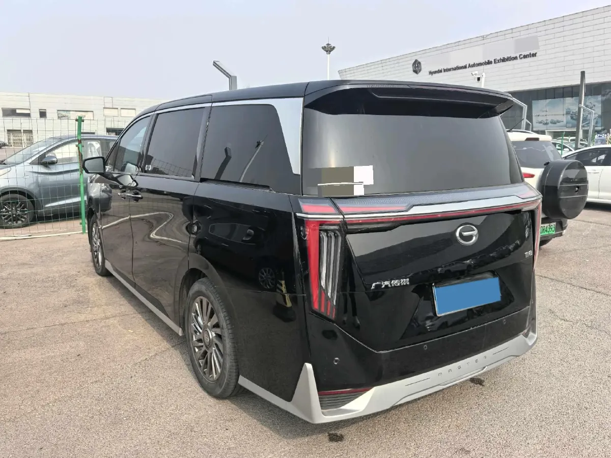 2023 GAC Trumpchi M8 2.0T 252HP L4 8AT,autocango,china used car exporter,china ev exporter,chinese used car exporter,chinese used ev exporter