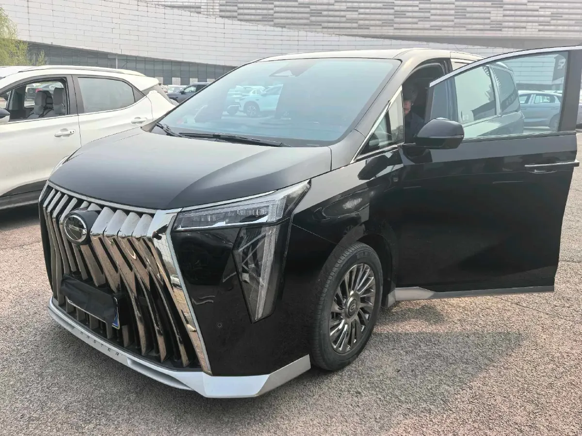 2023 GAC Trumpchi M8 2.0T 252HP L4 8AT,autocango,china used car exporter,china ev exporter,chinese used car exporter,chinese used ev exporter