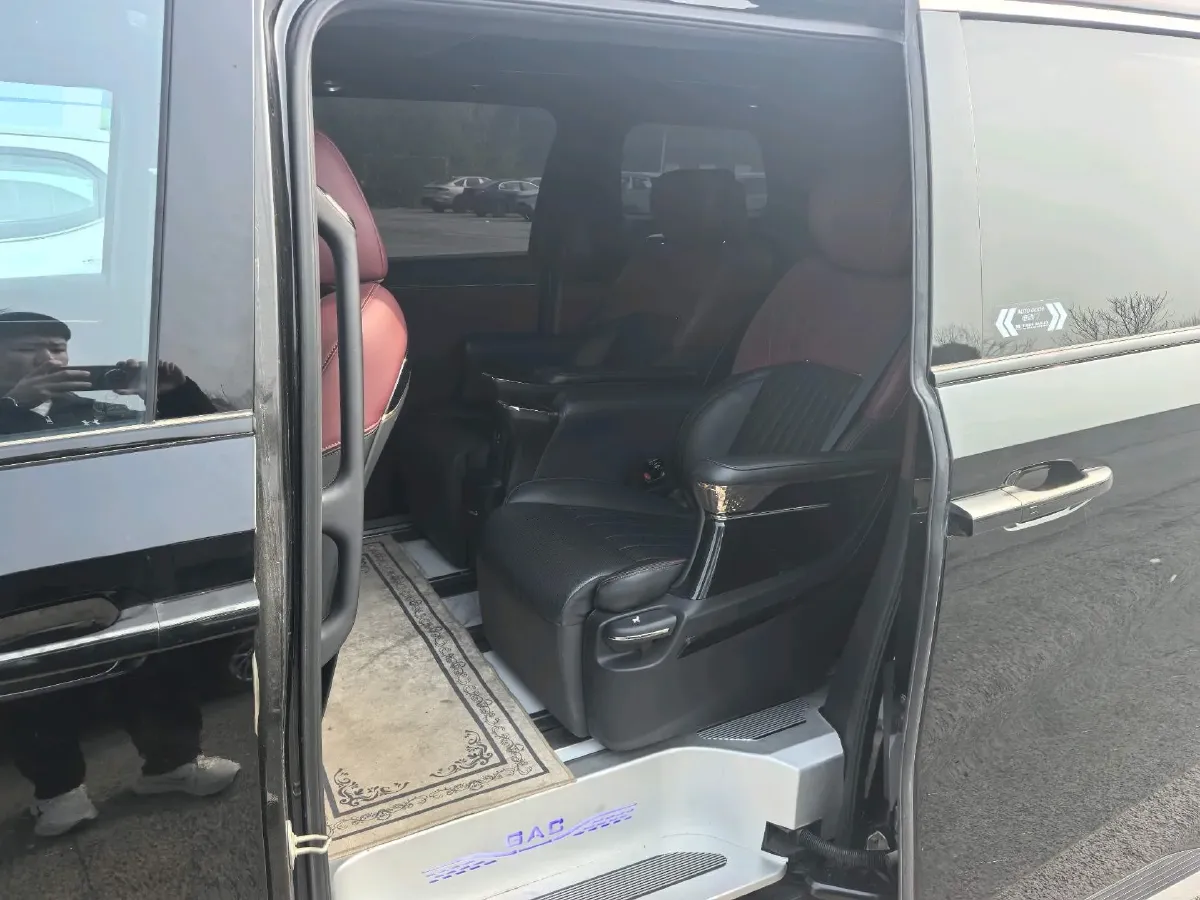 2023 GAC Trumpchi M8 2.0T 252HP L4 8AT,autocango,china used car exporter,china ev exporter,chinese used car exporter,chinese used ev exporter