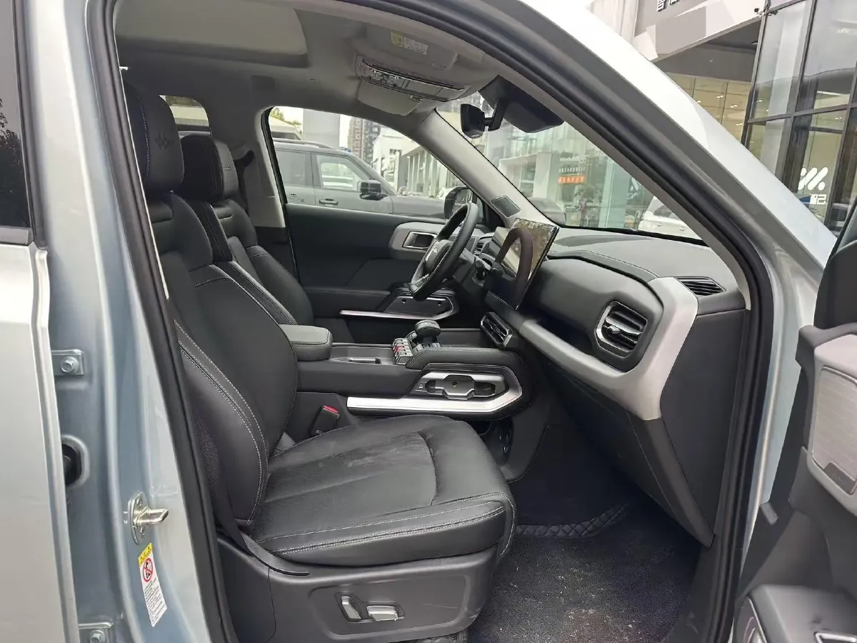 2025 FangChengBao Tai 3 BEV,autocango,china used car exporter,china ev exporter,chinese used car exporter,chinese used ev exporter