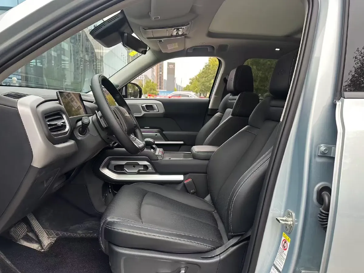 2025 FangChengBao Tai 3 BEV,autocango,china used car exporter,china ev exporter,chinese used car exporter,chinese used ev exporter