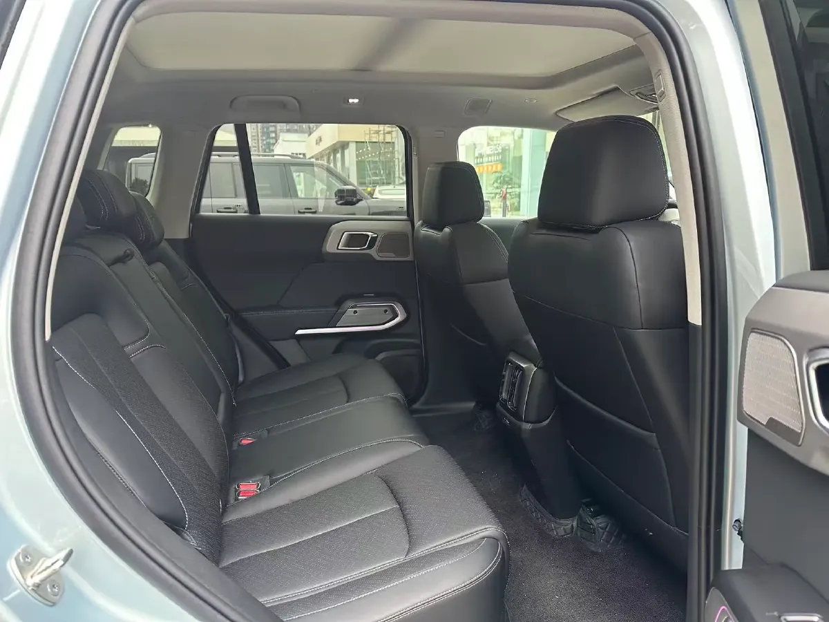 2025 FangChengBao Tai 3 BEV,autocango,china used car exporter,china ev exporter,chinese used car exporter,chinese used ev exporter