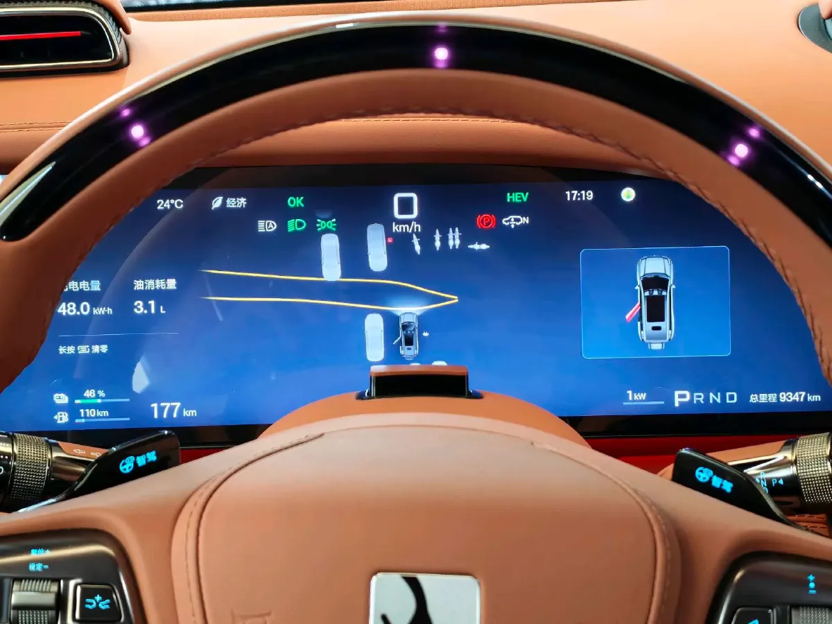 2023 YangWang U8 2.0T 272HP L4 REEV 49.05KWH,autocango,china used car exporter,china ev exporter,chinese used car exporter,chinese used ev exporter