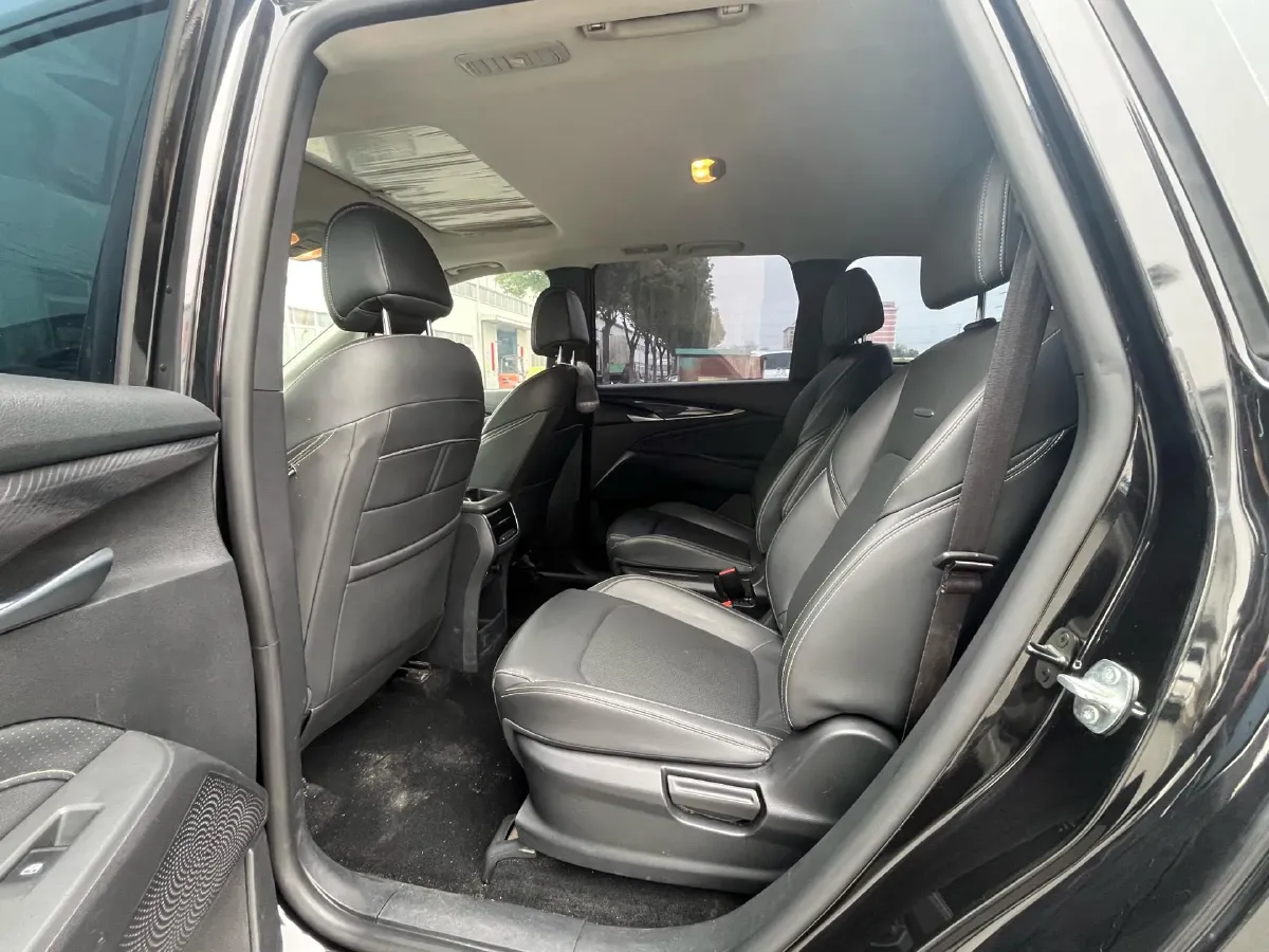 2023 MAXUS G50 1.5T 181HP L4 7DCT,autocango,china used car exporter,china ev exporter,chinese used car exporter,chinese used ev exporter