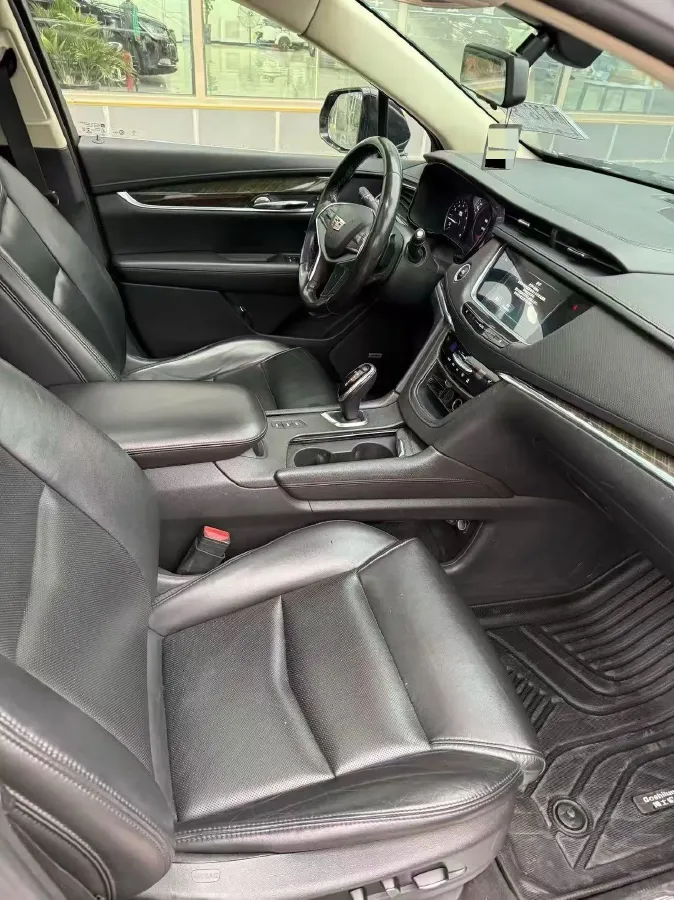 2020 Cadillac XT5 2.0T 241HP L4 9AT,autocango,china used car exporter,china ev exporter,chinese used car exporter,chinese used ev exporter