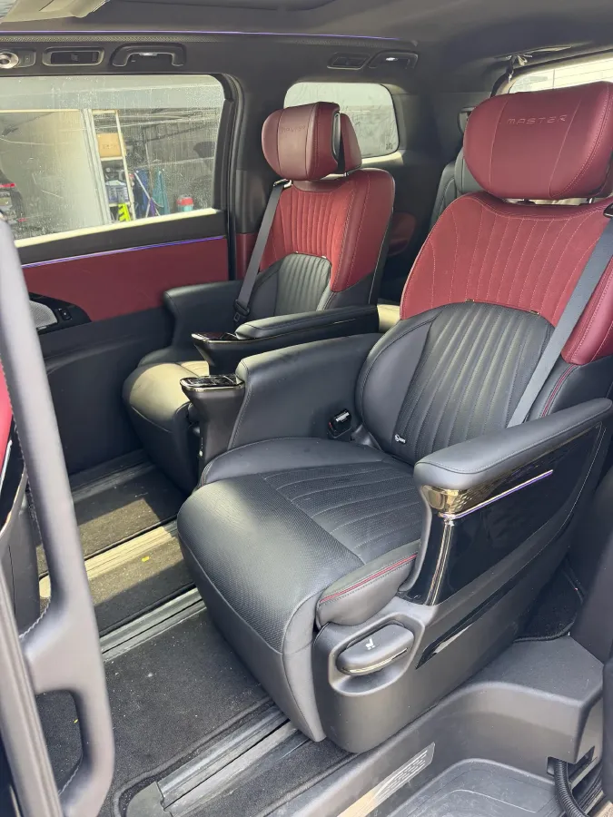 2024 GAC Trumpchi M8 2.0T 252HP L4 8AT,autocango,china used car exporter,china ev exporter,chinese used car exporter,chinese used ev exporter