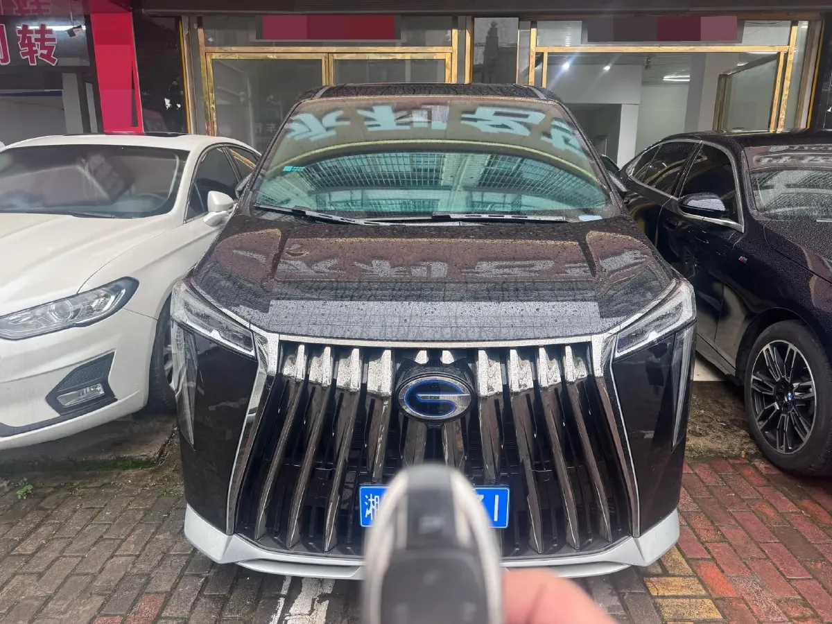 2023 GAC Trumpchi M8 2.0T 190HP L4 E-CVT Hybrid,autocango,china used car exporter,china ev exporter,chinese used car exporter,chinese used ev exporter