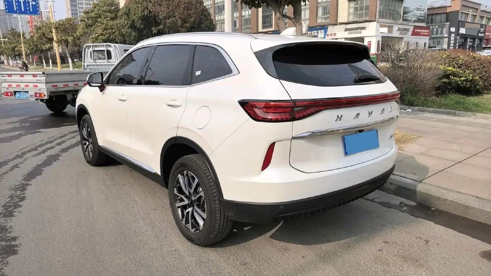 2024 Haval H6 1.5T 184HP L4 7DCT,autocango,china used car exporter,china ev exporter,chinese used car exporter,chinese used ev exporter