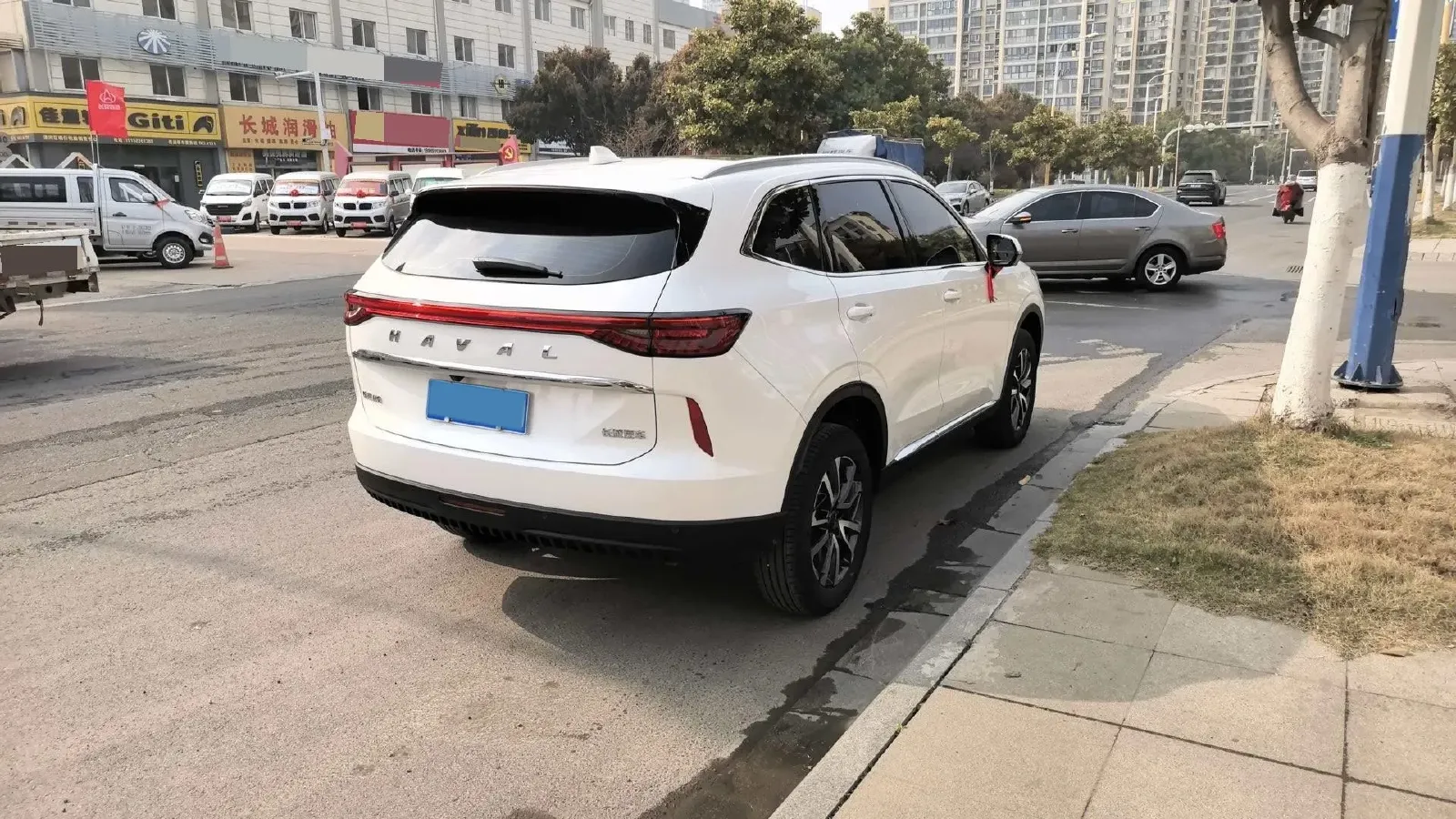 2024 Haval H6 1.5T 184HP L4 7DCT,autocango,china used car exporter,china ev exporter,chinese used car exporter,chinese used ev exporter