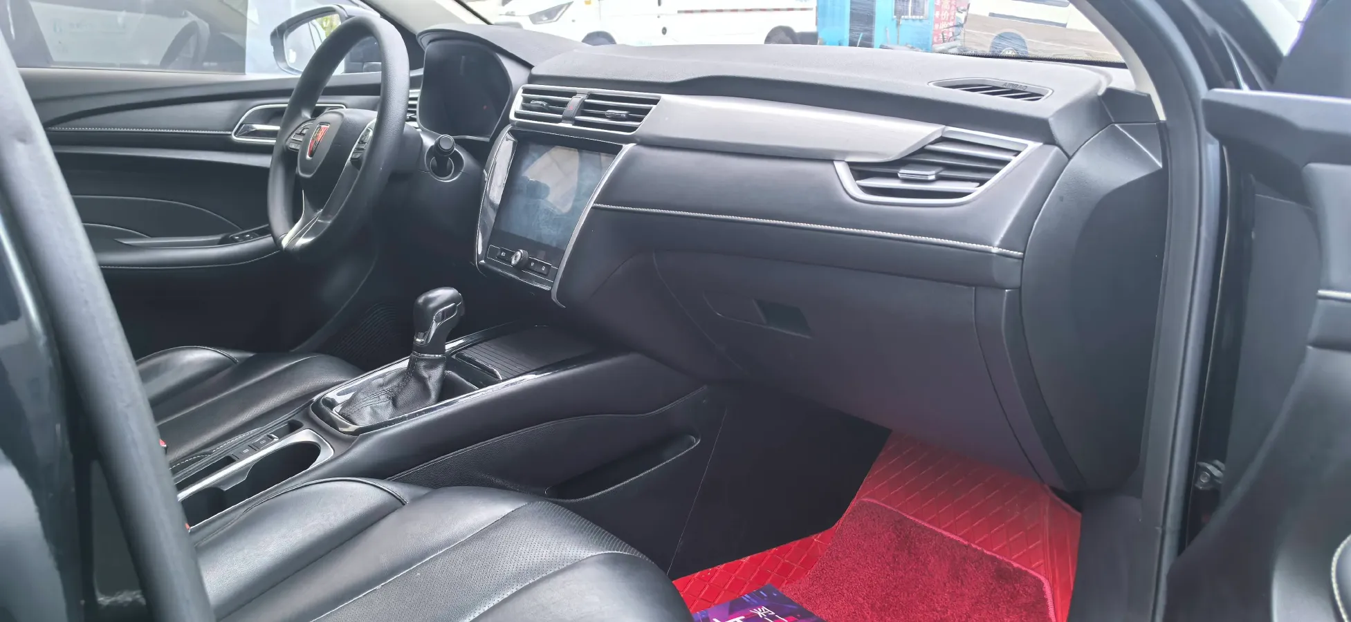 2020 Roewe i5 1.5L 120HP L4 CVT,autocango,china used car exporter,china ev exporter,chinese used car exporter,chinese used ev exporter