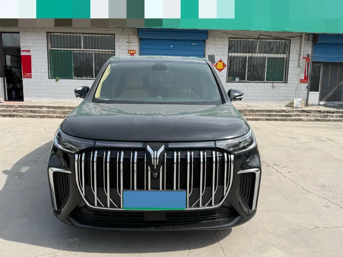 2022 Voyah Dream 1.5T 136HP L4 PHEV 25.57KWH,autocango,china used car exporter,china ev exporter,chinese used car exporter,chinese used ev exporter