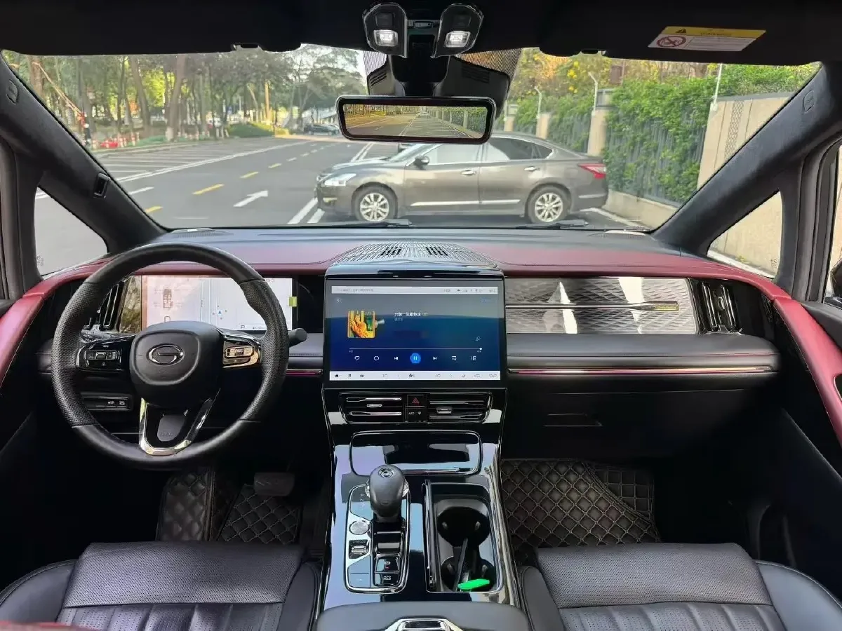 2023 GAC Trumpchi M8 2.0T 190HP L4 E-CVT Hybrid,autocango,china used car exporter,china ev exporter,chinese used car exporter,chinese used ev exporter