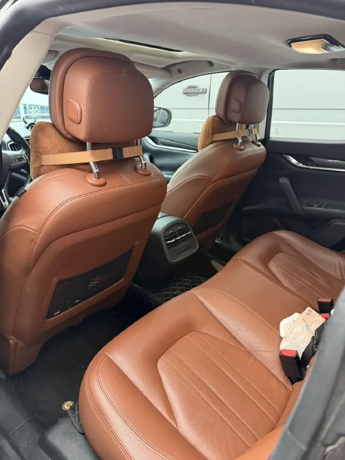 2018 Maserati Ghibli 3.0T 350HP V6 8AT,autocango,china used car exporter,china ev exporter,chinese used car exporter,chinese used ev exporter