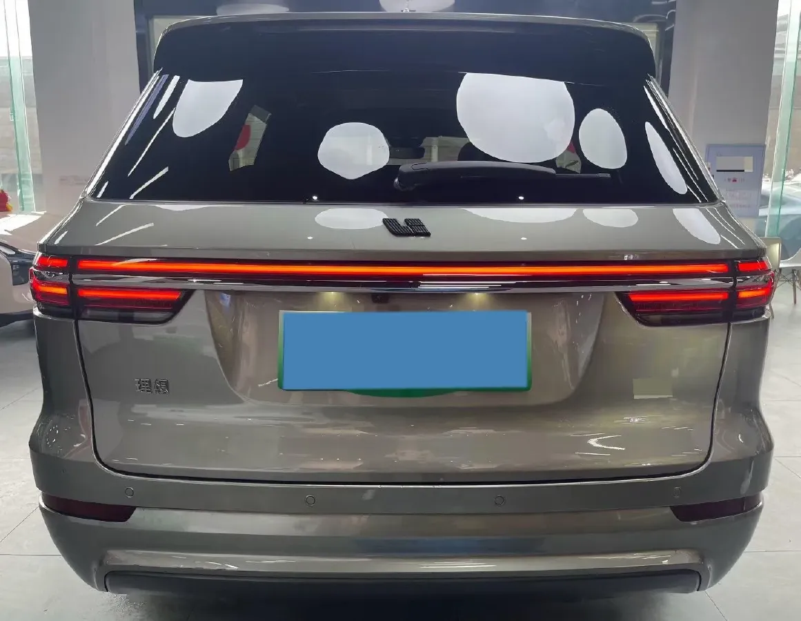 2020 Li ONE Range Extended 131HP REEV 40.5KWH,autocango,china used car exporter,china ev exporter,chinese used car exporter,chinese used ev exporter