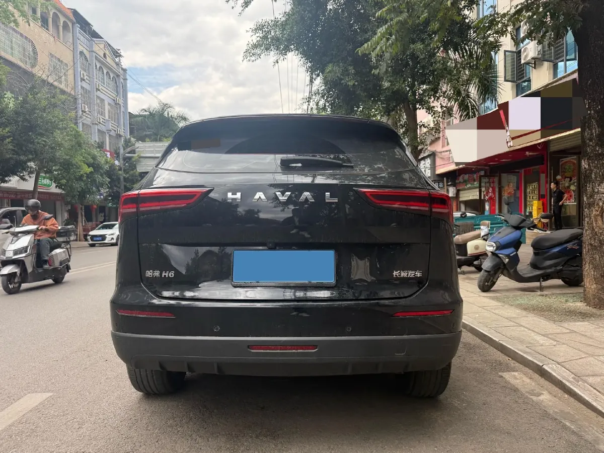2024 Haval H6 1.5T 184HP L4 7DCT,autocango,china used car exporter,china ev exporter,chinese used car exporter,chinese used ev exporter