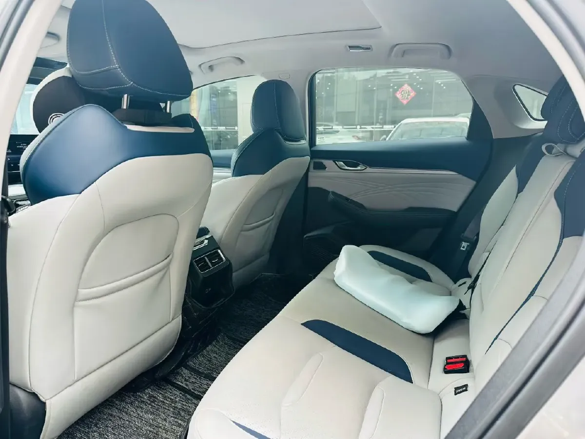 2021 Geely Preface 2.0T 190HP L4 7DCT,autocango,china used car exporter,china ev exporter,chinese used car exporter,chinese used ev exporter