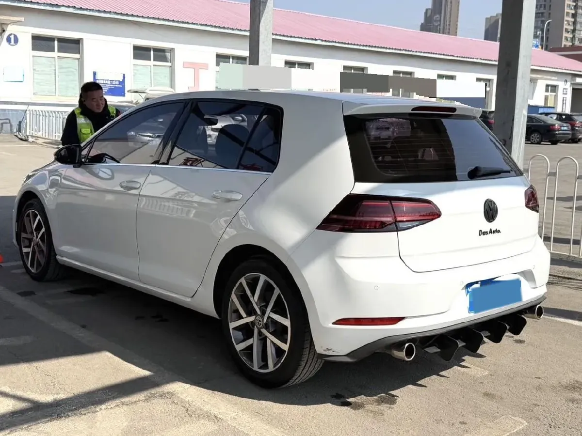 2018 Volkswagen Golf 1.4T 131HP L4 7DCT,autocango,china used car exporter,china ev exporter,chinese used car exporter,chinese used ev exporter