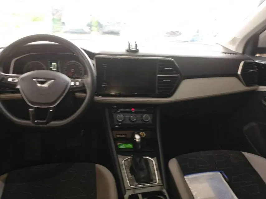 2023 Jetta VS7 1.4T 150HP L4 6AT,autocango,china used car exporter,china ev exporter,chinese used car exporter,chinese used ev exporter