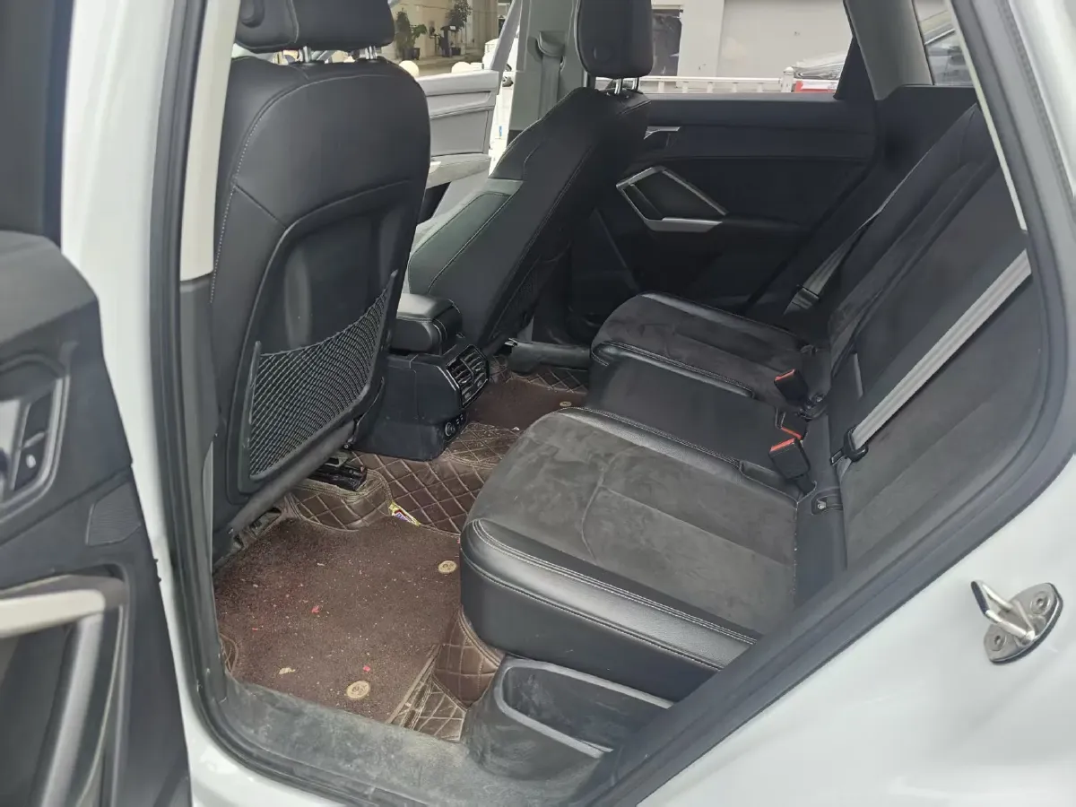 2022 Audi Q3 1.4T 150HP L4 7DCT,autocango,china used car exporter,china ev exporter,chinese used car exporter,chinese used ev exporter