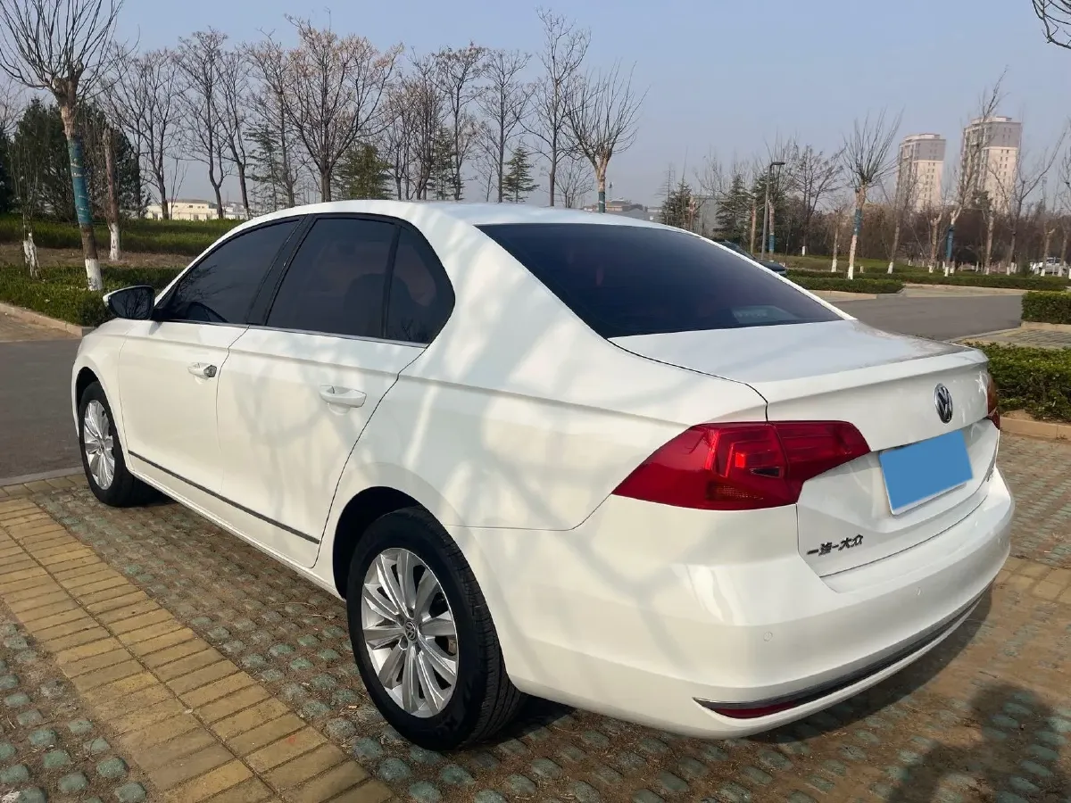 2017 Volkswagen Bora 1.6L 110HP L4 5MT,autocango,china used car exporter,china ev exporter,chinese used car exporter,chinese used ev exporter