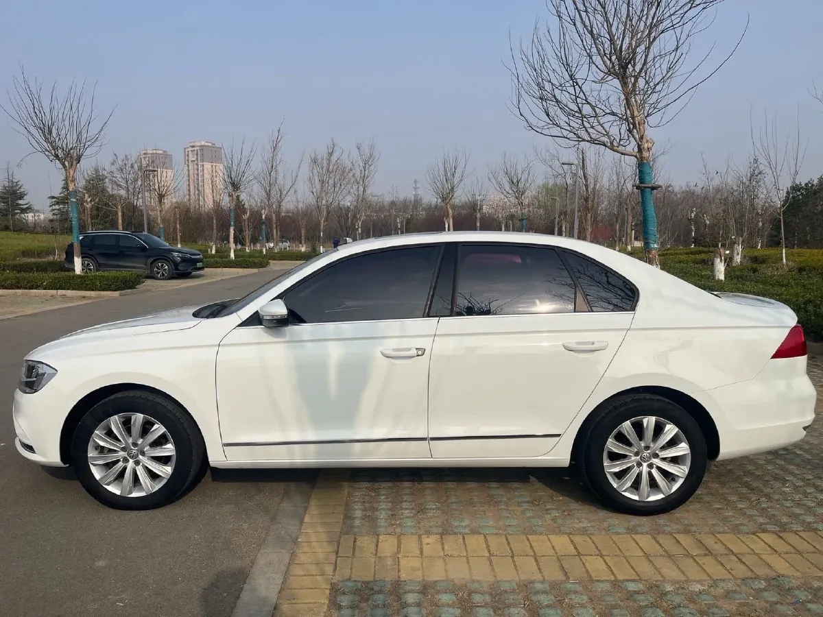 2017 Volkswagen Bora 1.6L 110HP L4 5MT,autocango,china used car exporter,china ev exporter,chinese used car exporter,chinese used ev exporter