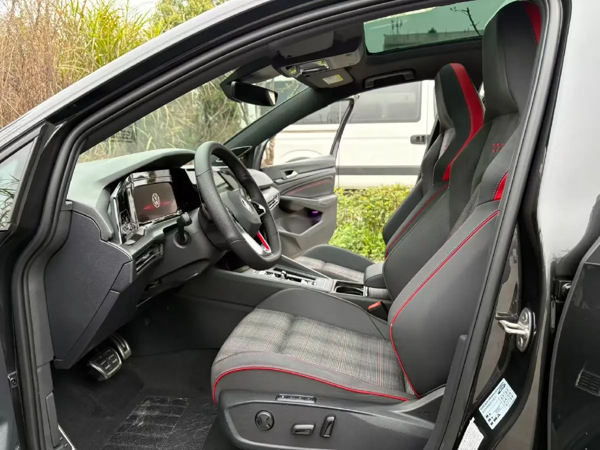 2021 Honda CR-V 1.5T 193HP L4 CVT,autocango,china used car exporter,china ev exporter,chinese used car exporter,chinese used ev exporter