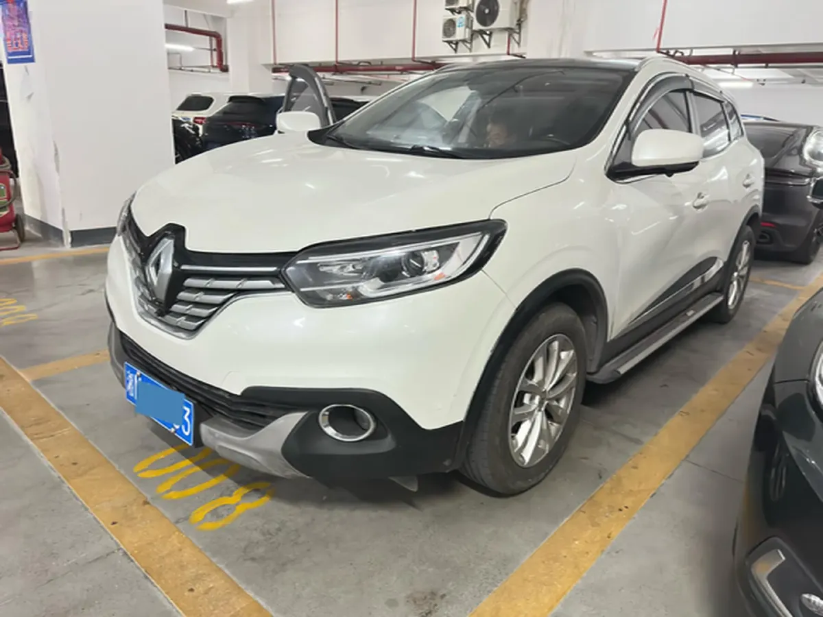 2017 Renault Kadjar 2.0L 150HP L4 CVT,autocango,china used car exporter,china ev exporter,chinese used car exporter,chinese used ev exporter