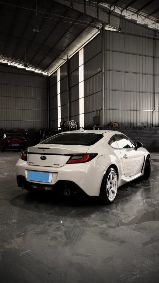 2022 Subaru BRZ 2.4L 234HP H4 6MT,autocango,china used car exporter,china ev exporter,chinese used car exporter,chinese used ev exporter